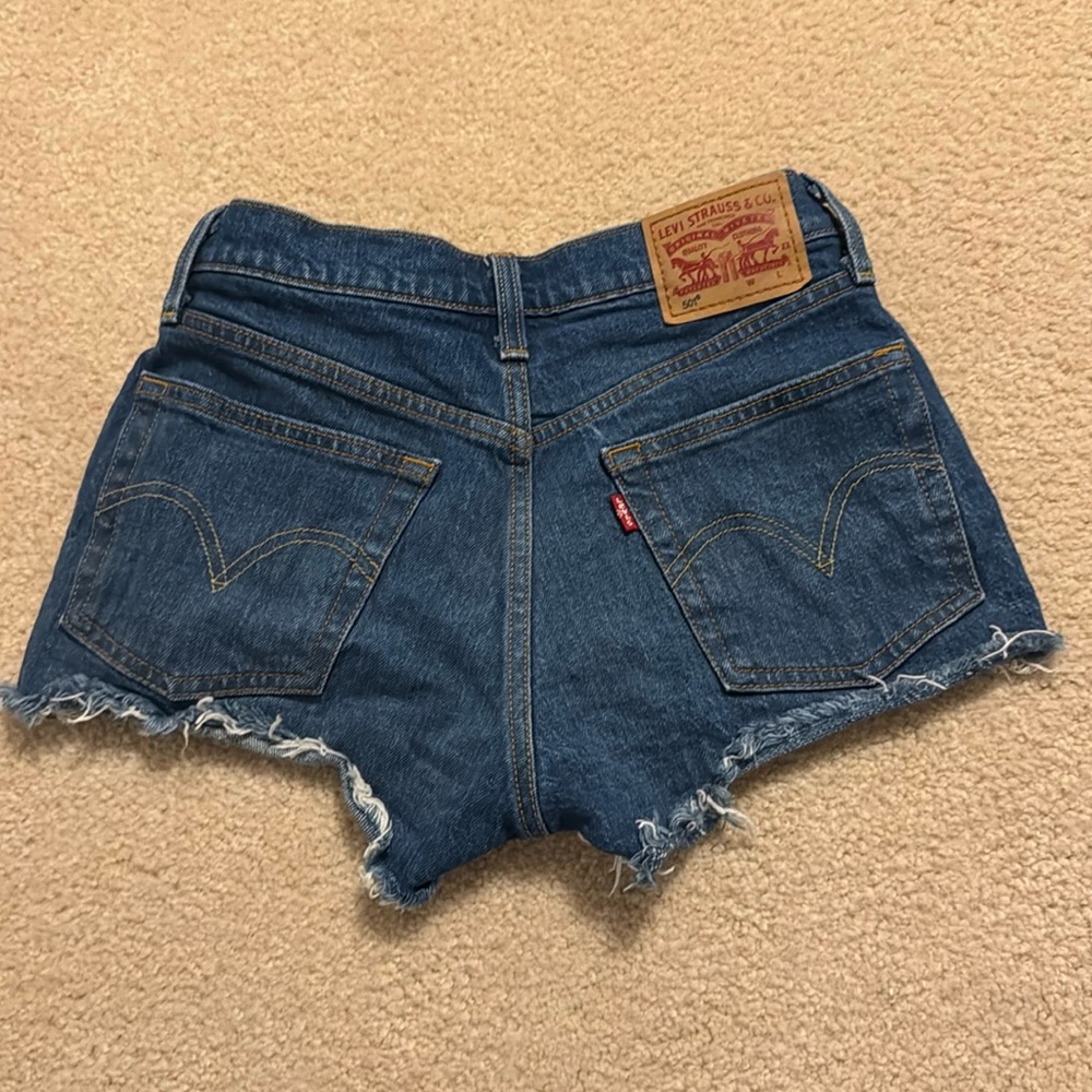 Levi’s 501 medium/dark wash Jean shorts!